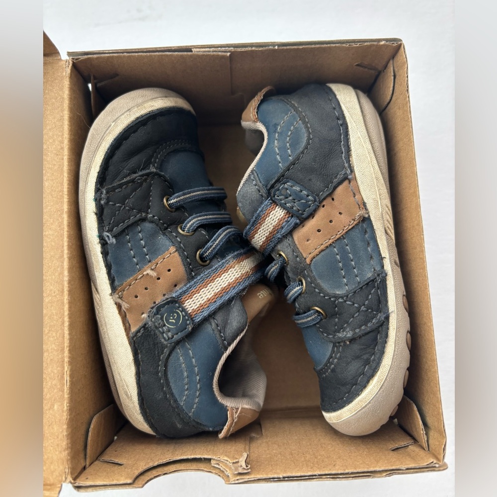 Stride Rite Artie Leather Baby Toddler Shoes WIDE Navy 6W